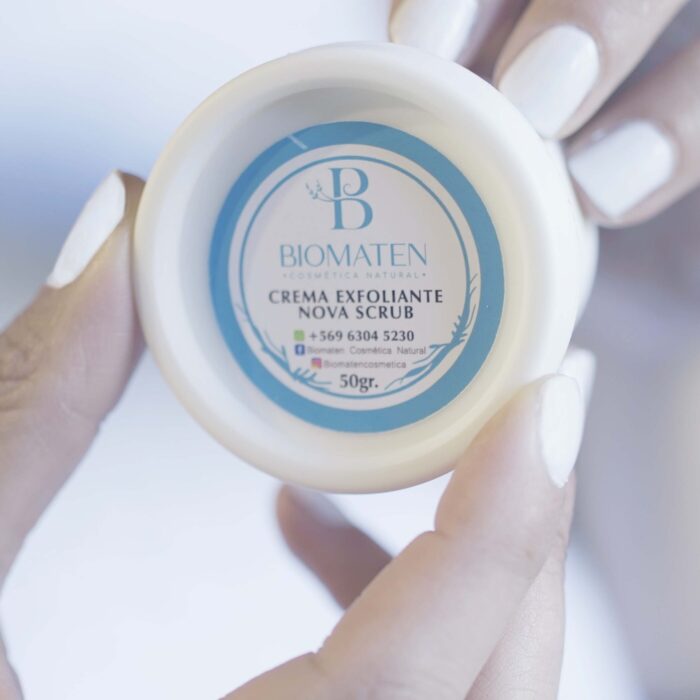 Crema Facial Exfoliante Nova Scrub